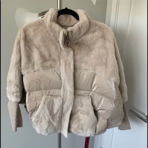 Ski jacket with mink
